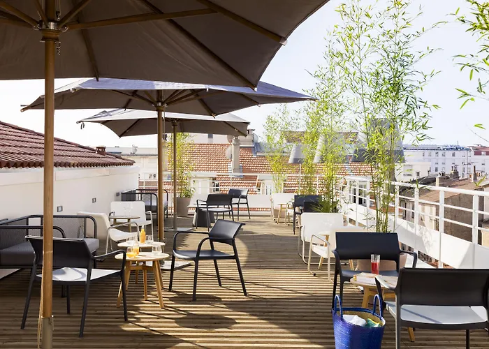 Okko Centre Szálloda Cannes