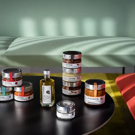 Okko Centre Hotell 4*