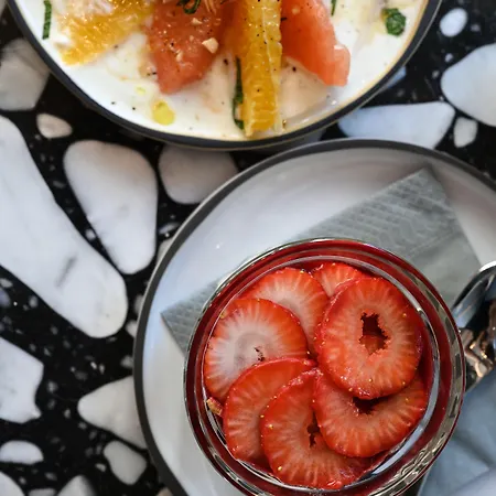 Okko Centre Hotell 4*